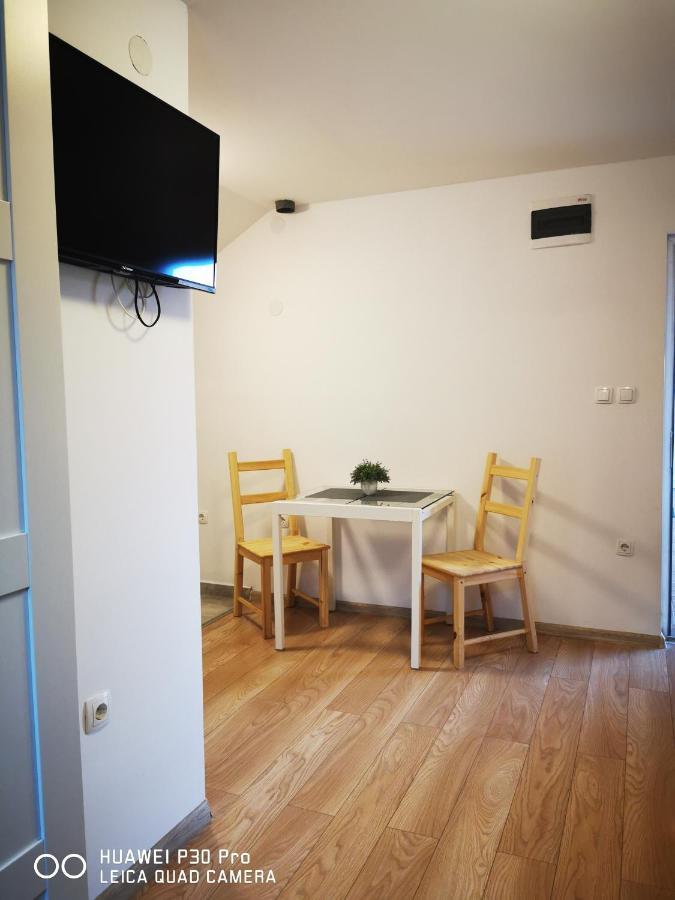 Vila Julija - Apartment & Rooms Otočac Extérieur photo